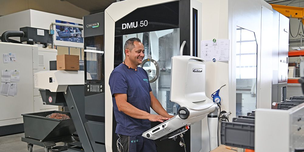 Bild zu Flexible CNC Auftragsfertigung: Individuelle Bauteile nach Ihren Vorgaben